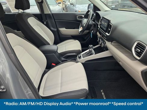 Certified 2023 Hyundai Venue SEL image 8