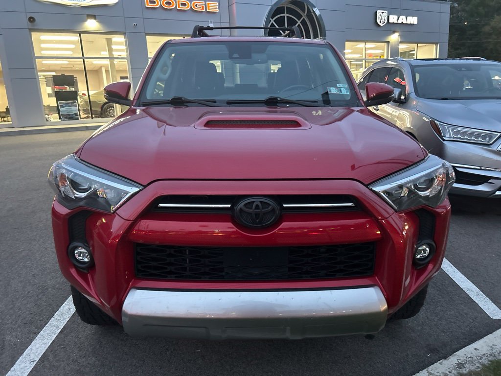 Used 2024 Toyota 4Runner TRD Off-Road Premium w/ Moonroof Package AWD/4WD image 2