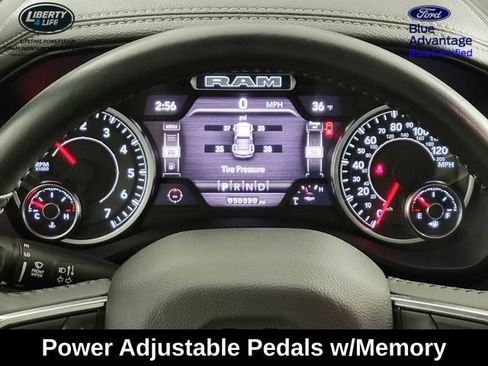 Used 2024 RAM 1500 Laramie image 30