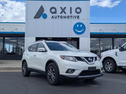 Used 2016 Nissan Rogue SL w/ SL Premium Package