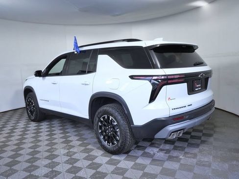 Used 2026 Chevrolet Traverse Z71 w/ Driver Confidence Package AWD/4WD image 6
