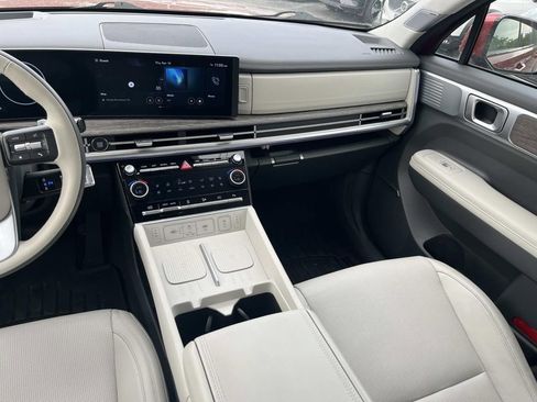 Used 2024 Hyundai Santa Fe Calligraphy FWD image 15