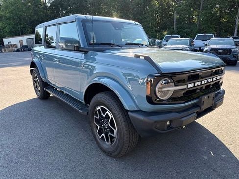 Used 2023 Ford Bronco Outer Banks AWD/4WD image 7