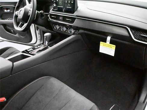 Certified 2025 Acura ADX A-Spec image 23