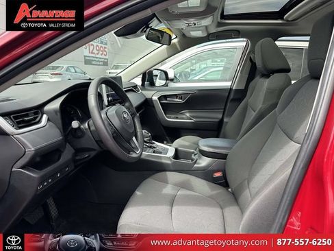 Certified 2023 Toyota RAV4 XLE w/ Convenience Package AWD/4WD image 19