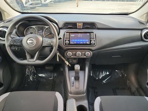 Used 2025 Nissan Versa S w/ Trunk Package FWD image 9