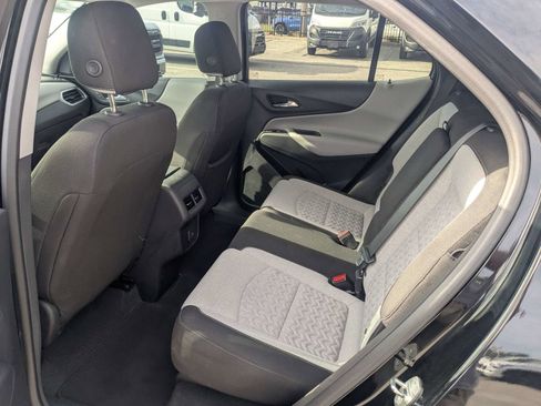 Used 2023 Chevrolet Equinox LS w/ LS Convenience Package FWD image 14