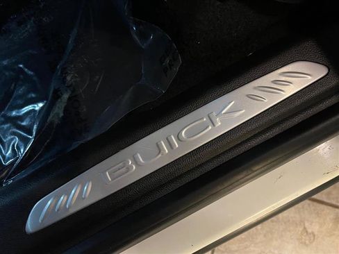 Used 2019 Buick Envision Essence image 98