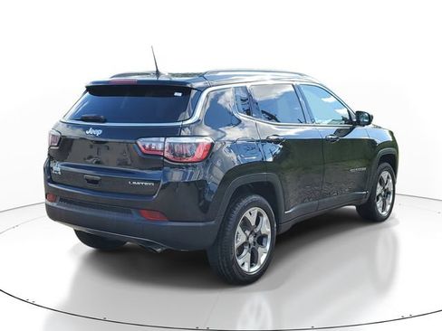 Used 2019 Jeep Compass Limited w/ Safety & Security Group AWD/4WD image 4