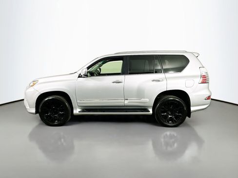 Used 2018 Lexus GX 460 Premium w/ Premium Package AWD/4WD image 4