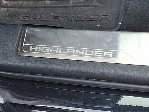 Certified 2022 Toyota Highlander XLE image 15
