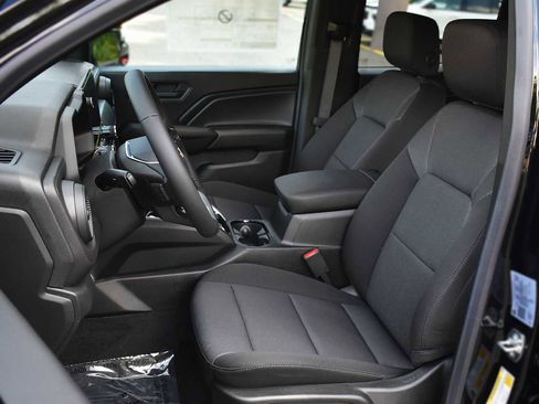 New 2026 Chevrolet Colorado W/T w/ Advanced Trailering Package image 9