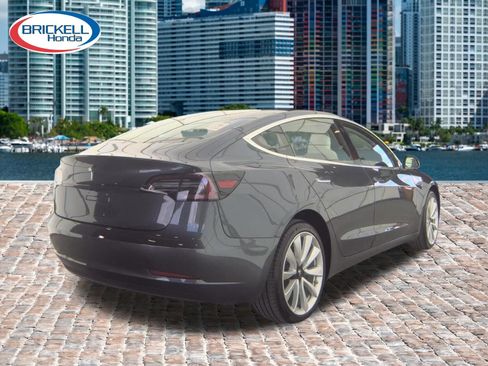 Used 2018 Tesla Model 3 Long Range RWD image 7