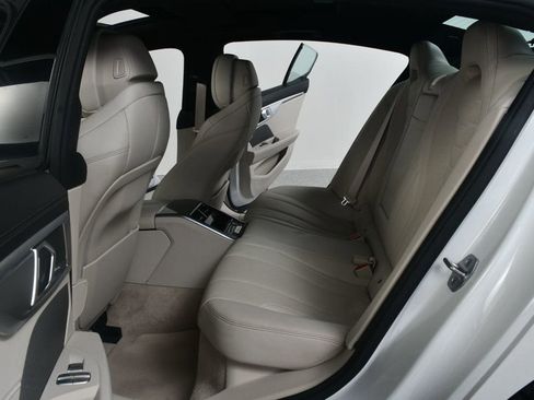 Used 2021 BMW 840i Gran Coupe w/ M Sport Package image 32