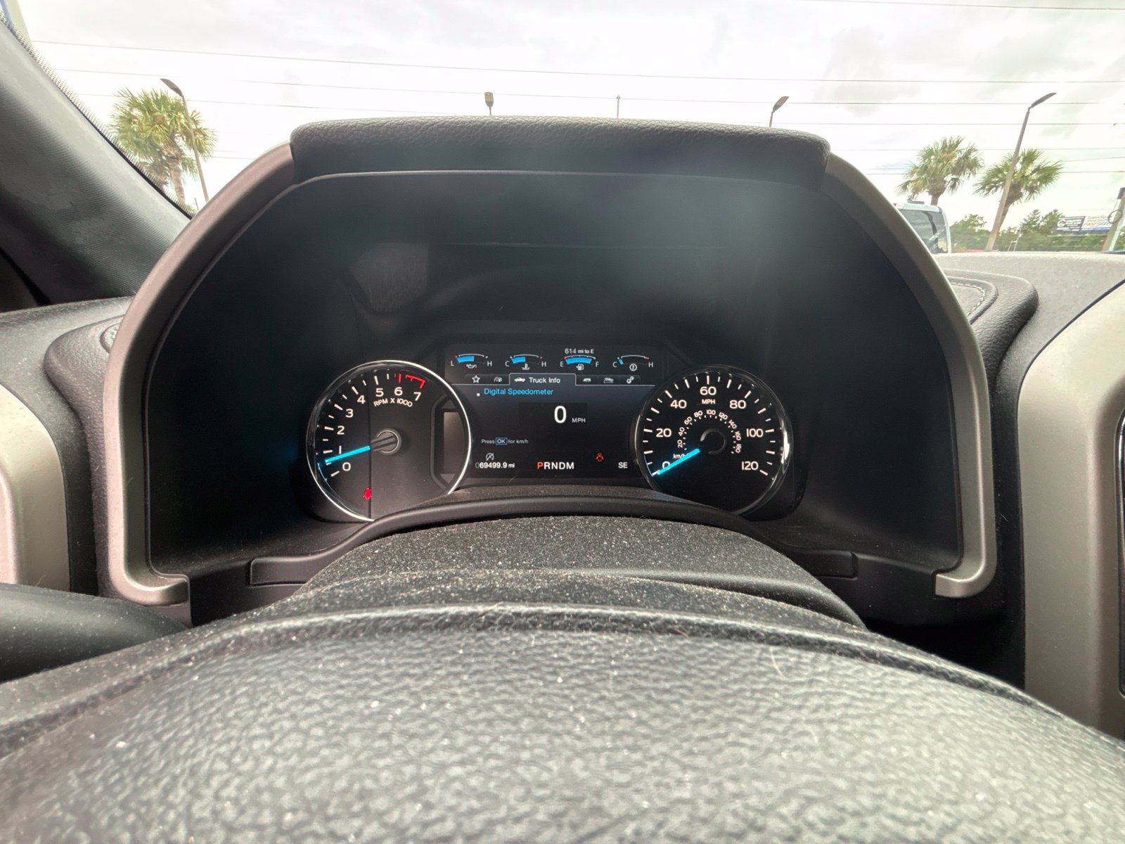 Used 2020 Ford F150 Lariat w/ Equipment Group 502A Luxury AWD/4WD image 9