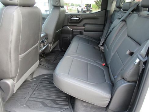 Used 2019 GMC Sierra 1500 SLT w/ SLT Premium Plus Package AWD/4WD image 36