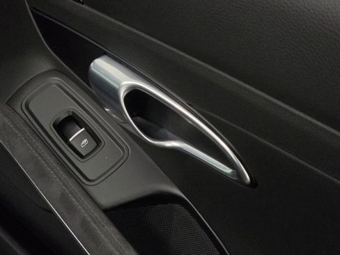 Certified 2018 Porsche 911 Carrera GTS image 24