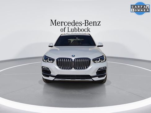 Used 2021 BMW X5 xDrive40i w/ Executive Package image 3