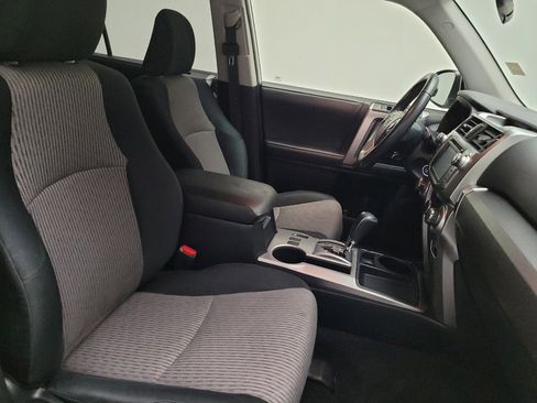 Used 2018 Toyota 4Runner SR5 RWD image 21