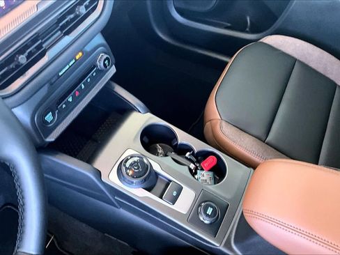 New 2026 Ford Bronco Sport Outer Banks AWD/4WD image 8