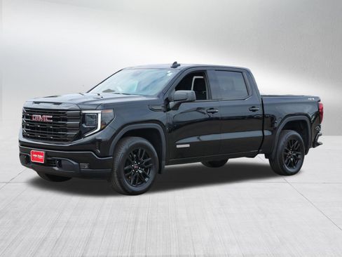 Used 2024 GMC Sierra 1500 Elevation image 3