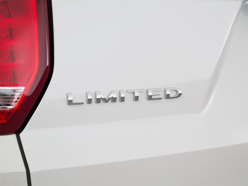Used 2017 Ford Explorer Limited FWD image 61