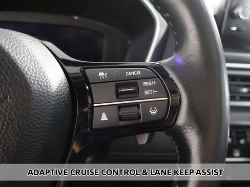Used 2025 Honda Pilot Elite image 5