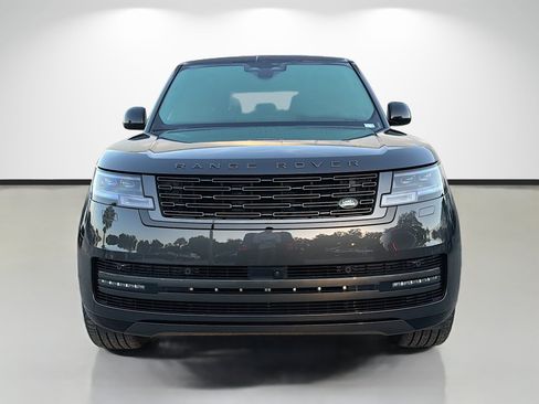 New 2026 Land Rover Range Rover Long Wheelbase SE AWD/4WD image 8