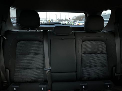 Used 2025 Chevrolet Equinox LT image 37