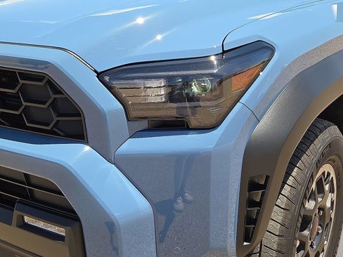 Used 2025 Toyota 4Runner TRD Off-Road Premium w/ Tow Technology Package AWD/4WD image 9