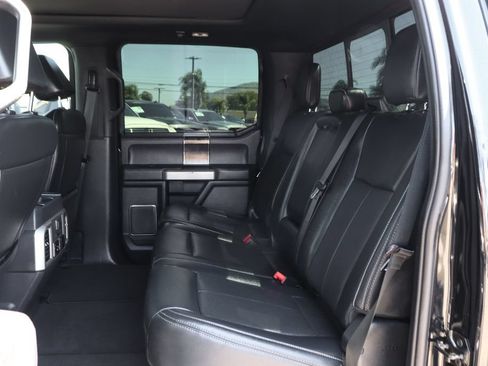 Used 2022 Ford F250 Lariat w/ Black Appearance Package AWD/4WD image 40