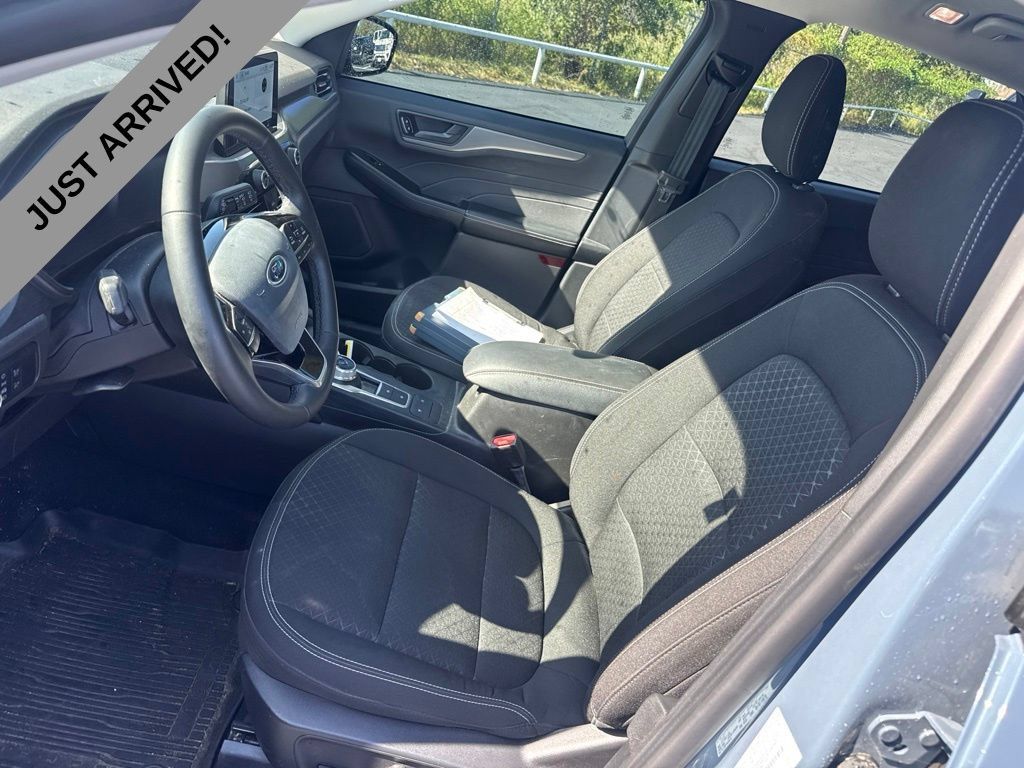 Used 2024 Ford Escape Active AWD/4WD image 12