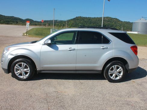 Used 2010 Chevrolet Equinox LT AWD/4WD image 8