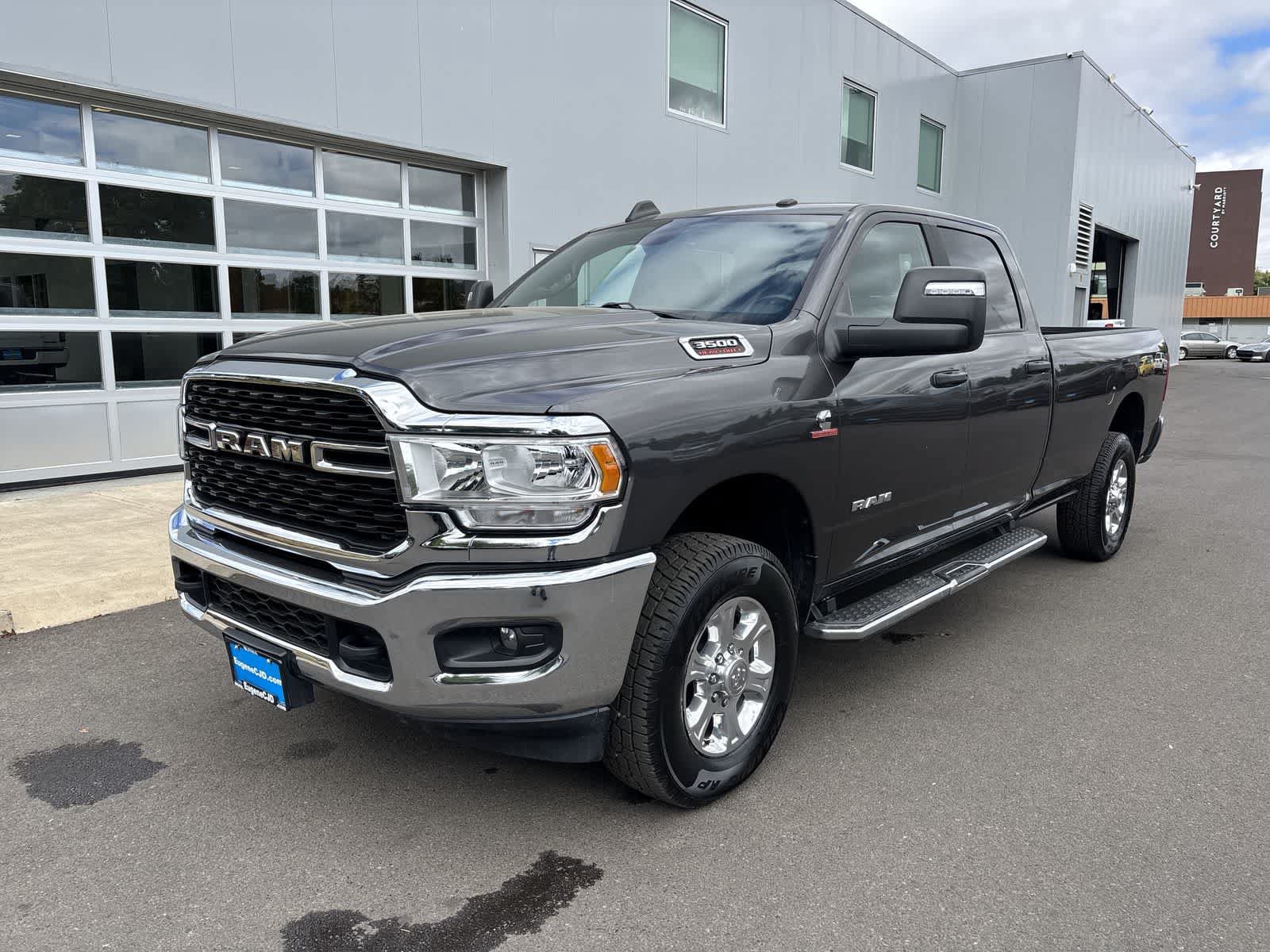 Certified 2024 RAM 3500 Big Horn AWD/4WD image 1