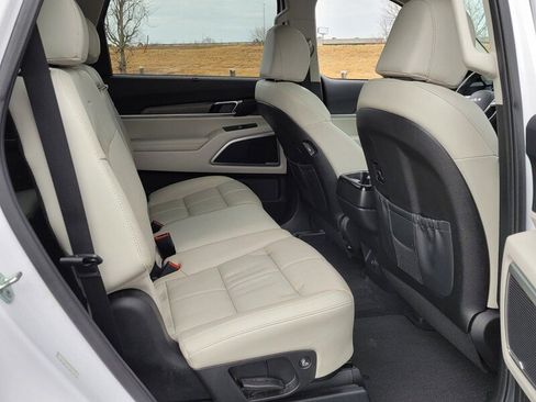 Used 2022 Kia Telluride EX image 14