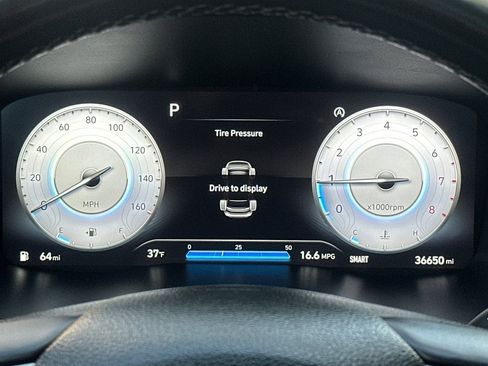 Used 2023 Hyundai Santa Fe Limited w/ Cargo Package image 31