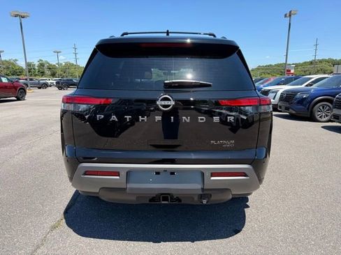New 2026 Nissan Pathfinder Platinum AWD/4WD image 6