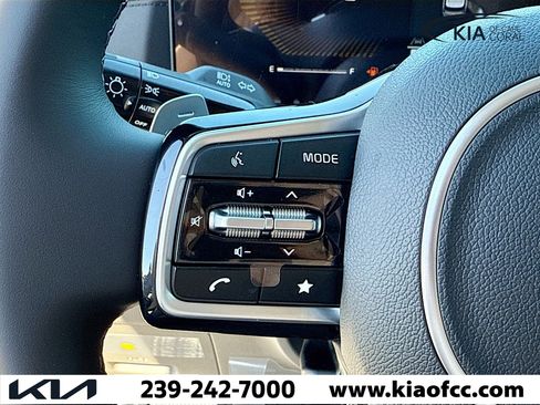 New 2026 Kia Carnival EX image 37