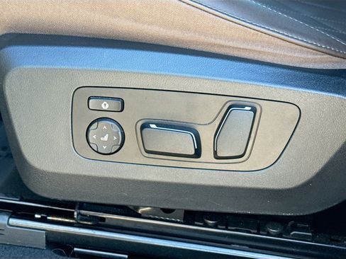 Used 2025 BMW X3 xDrive30i image 25