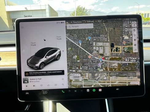 Used 2021 Tesla Model Y Long Range AWD/4WD image 16