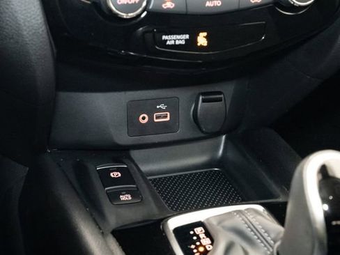 Used 2019 Nissan Rogue Sport SV w/ Technology Package image 21