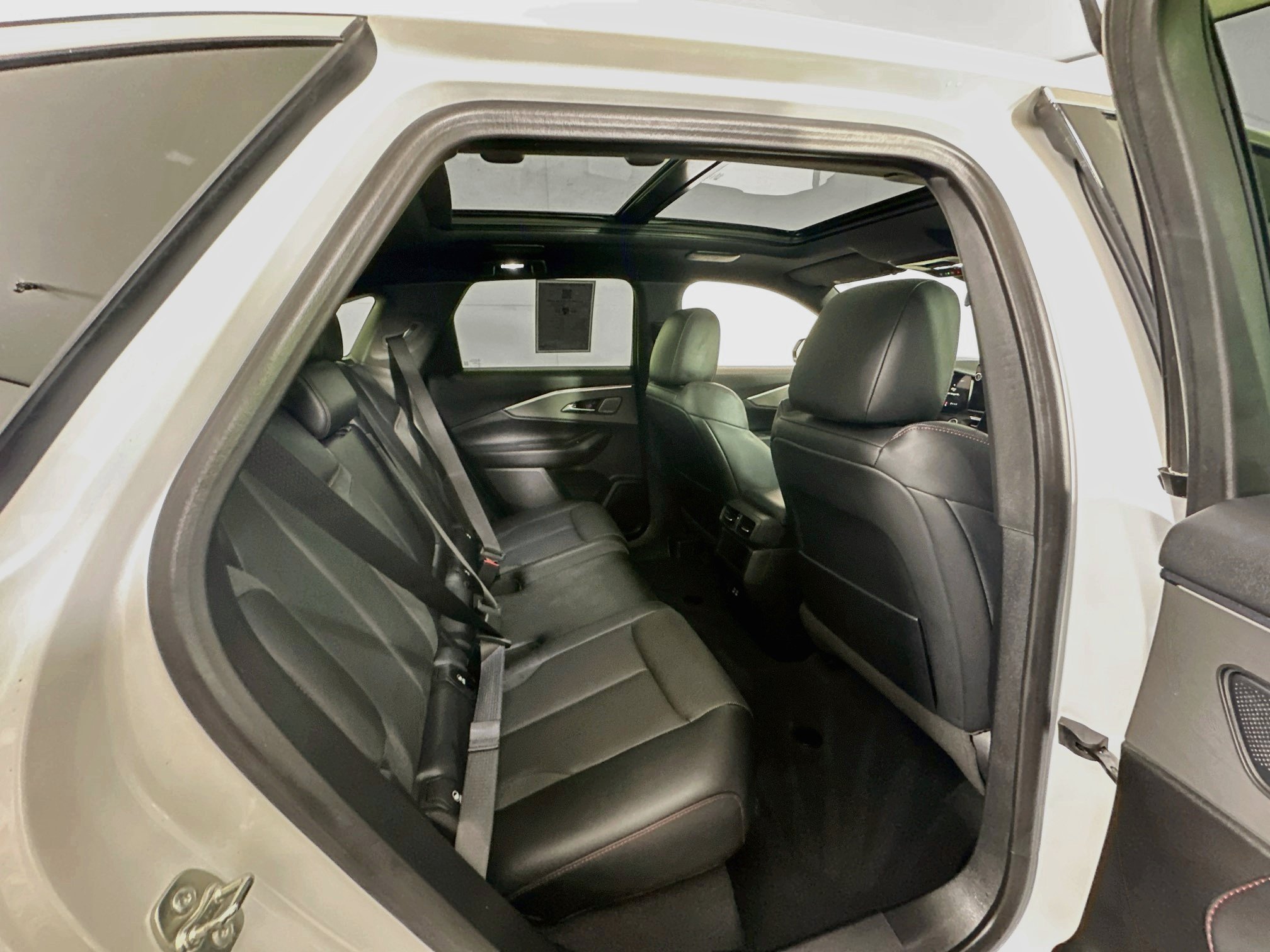 Used 2024 Acura ZDX A-Spec RWD image 31