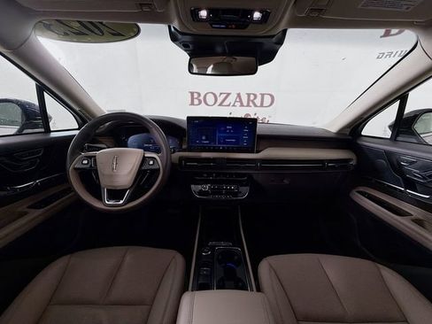 Certified 2023 Lincoln Corsair Reserve FWD image 29