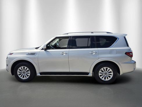 Used 2022 Nissan Armada SV w/ Cargo Package RWD image 4