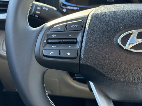 New 2026 Hyundai Venue SEL image 7