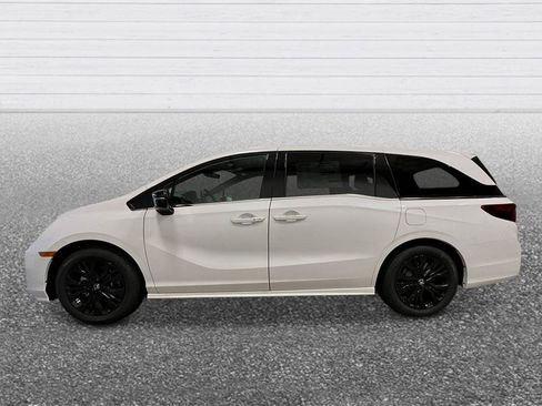 New 2026 Honda Odyssey Sport-L image 2