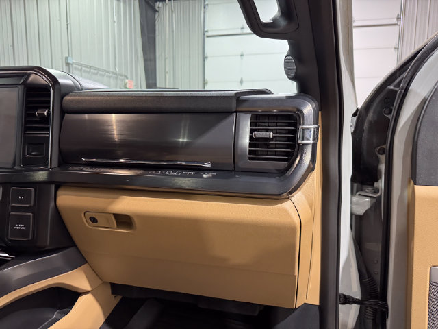 Used 2025 Ford F250 Lariat w/ Lariat Ultimate Package AWD/4WD image 24