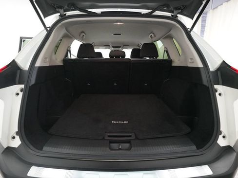Certified 2023 Nissan Rogue SV AWD/4WD image 10