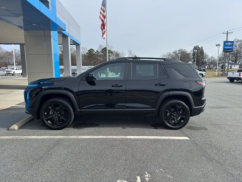 New 2026 Chevrolet Equinox LT image 3