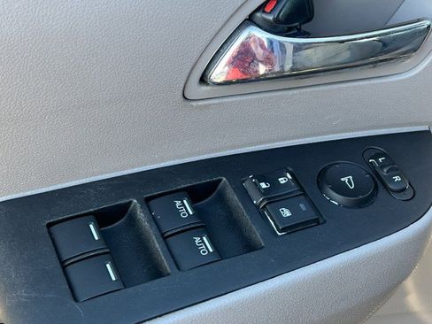Used 2016 Honda Odyssey SE image 26